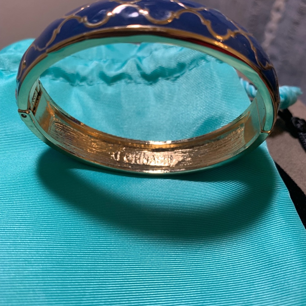 Fornash bracket blue & gold enamel lattice design new